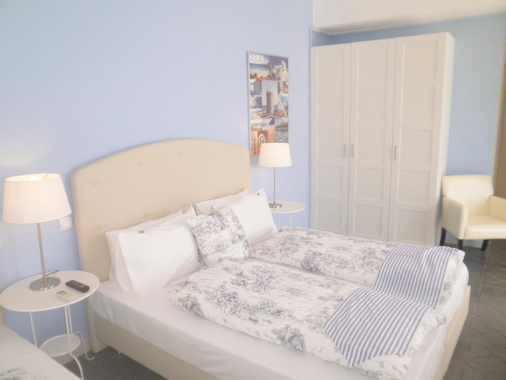 Homely Studios Quios Quarto foto